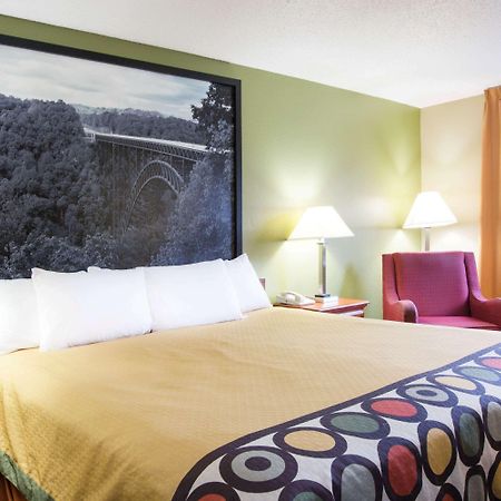 Super 8 By Wyndham Beckley Hotel Kültér fotó
