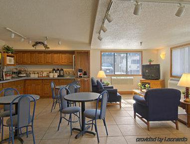 Super 8 By Wyndham Beckley Hotel Kültér fotó