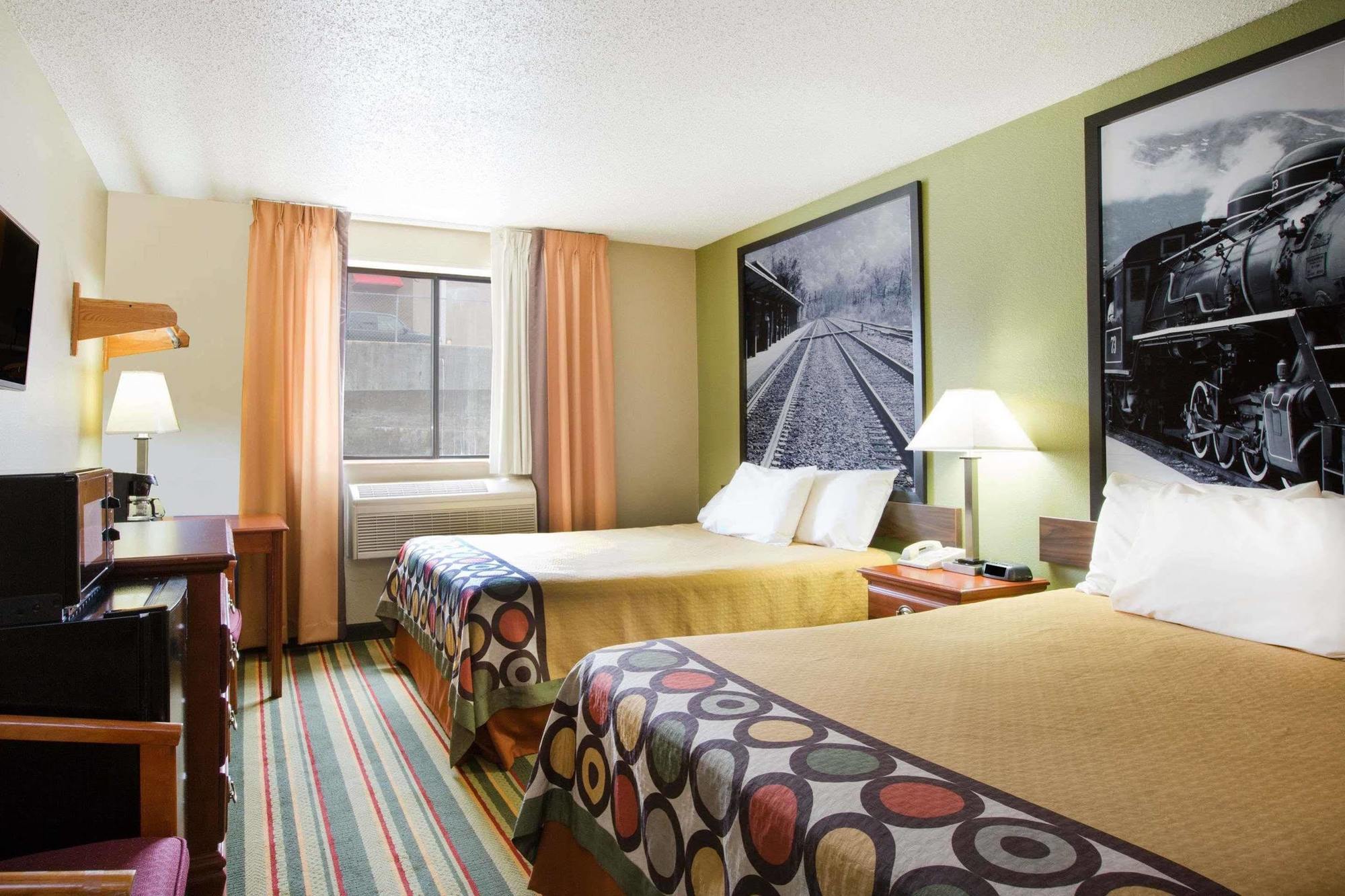 Super 8 By Wyndham Beckley Hotel Kültér fotó